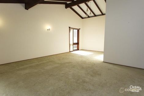 Property photo of 60 Glad Gunson Drive Eleebana NSW 2282