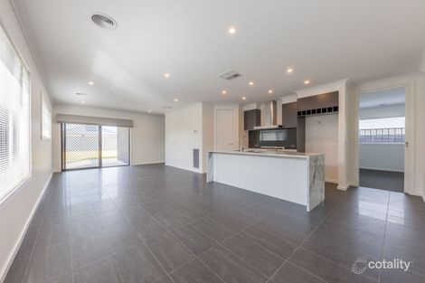 Property photo of 5 Sarakos Circuit Wangaratta VIC 3677