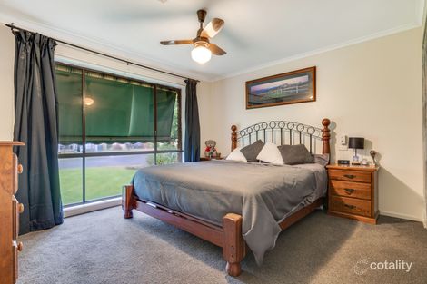 Property photo of 22 Goborra Street Glenfield Park NSW 2650