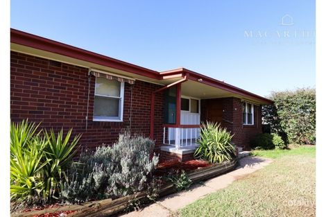 25 Edney St, Kooringal, NSW 2650