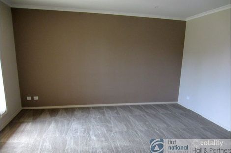 Property photo of 4 Dan Morgan Drive Cranbourne East VIC 3977