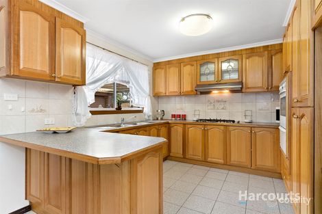 Property photo of 46 Oakwood Road Albanvale VIC 3021