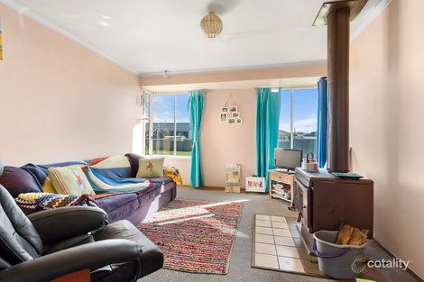 Property photo of 11 Pandanus Court Wynyard TAS 7325