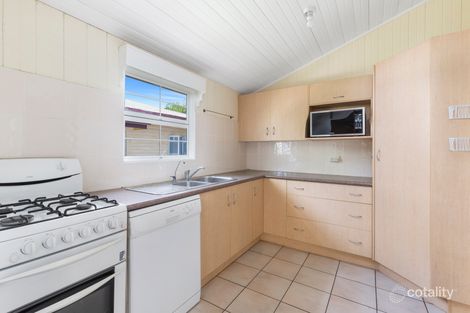Property photo of 16 Davis Street The Range QLD 4700