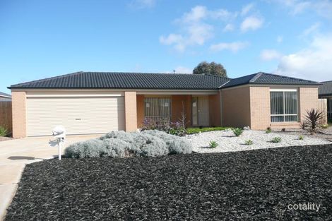 15 Richardson Ct, Maddingley, VIC 3340