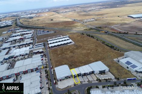 5/24 Eucumbene Dr, Ravenhall, VIC 3023