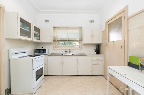 Property photo of 38 Frobisher Avenue Caringbah NSW 2229
