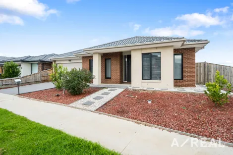 Property photo of 23 Darsham Crescent Point Cook VIC 3030