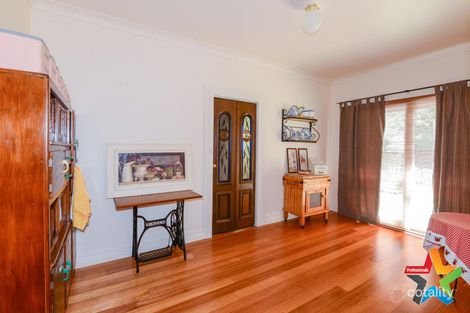 Property photo of 384 Woods Point Road East Warburton VIC 3799
