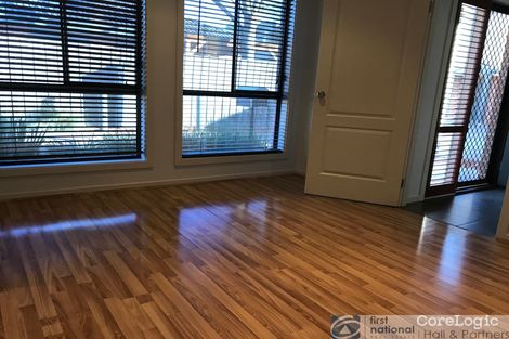 Property photo of 2/7 Baileyana Drive Endeavour Hills VIC 3802