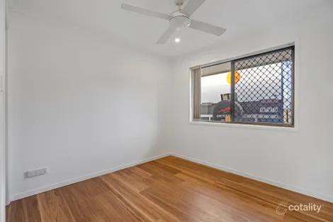 Property photo of 23 Madigan Road Carrara QLD 4211