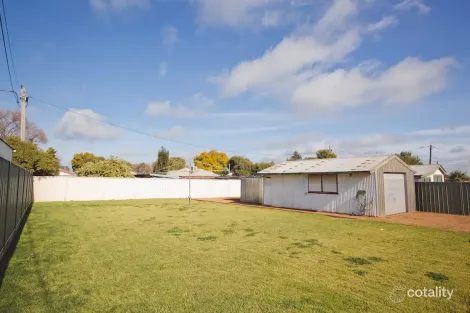 Property photo of 32 Edmondson Avenue Griffith NSW 2680