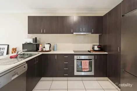 Property photo of 10/21 Bedford Road Pimpama QLD 4209