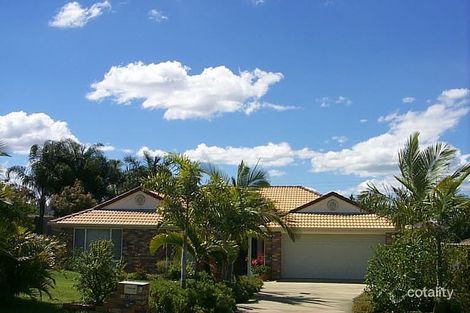 32 Boorala Cres, Eight Mile Plains, QLD 4113
