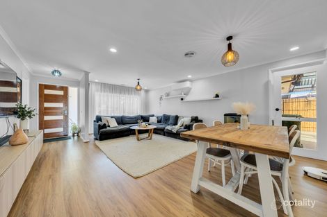 Property photo of 45 Rangeview Drive Skye VIC 3977