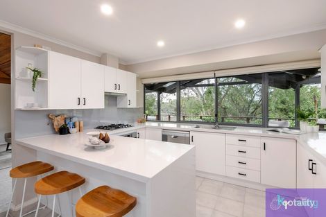 Property photo of 4 Crowsnest Court Coromandel Valley SA 5051