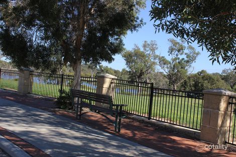 31/11 Elvire St, Viveash, WA 6056