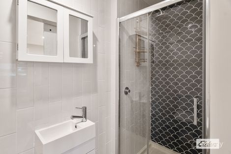 Property photo of 37 Anderson Street Wodonga VIC 3690