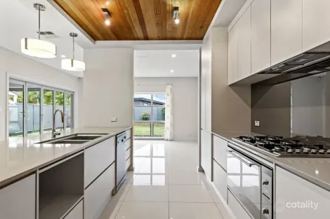 Property photo of 30 Crompton Drive St Clair SA 5011