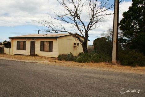 Property photo of 8 Rogues Point Road Rogues Point SA 5571