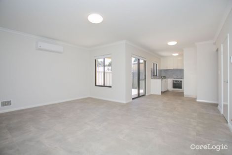 Property photo of 21C Tetworth Crescent Nollamara WA 6061