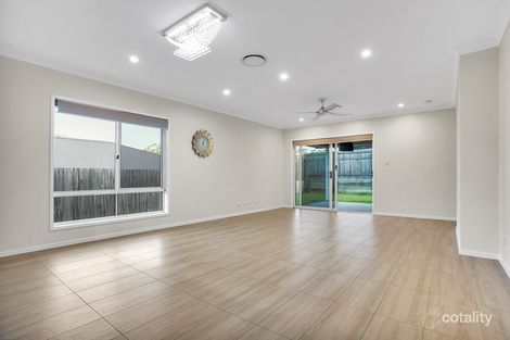Property photo of 142 Woodline Drive Spring Mountain QLD 4300