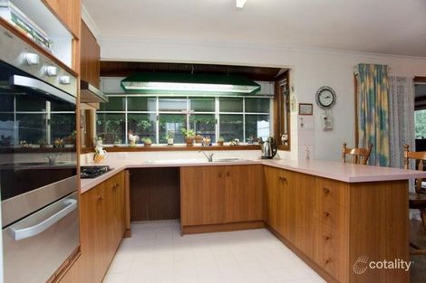Property photo of 18 Fullbrook Drive Sunbury VIC 3429