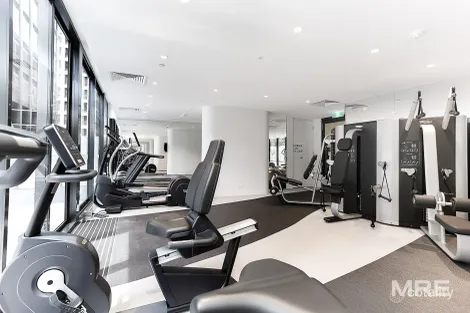 Property photo of 1406/12 Queens Road Melbourne VIC 3004