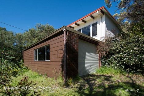 Property photo of 2 St Georges Crescent Goode Beach WA 6330