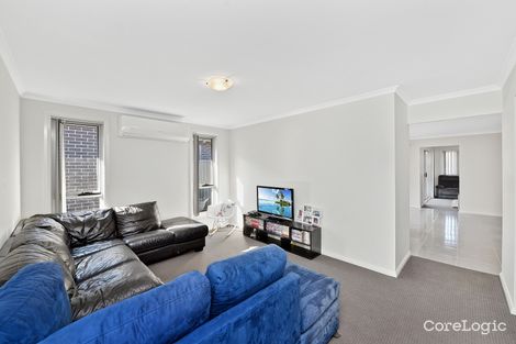 Property photo of 30 Fleet Avenue Jordan Springs NSW 2747