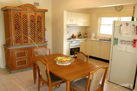 Property photo of 30 Orana Street Green Point NSW 2251
