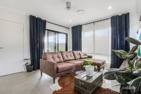 Property photo of 10 Walker Circuit Flagstone QLD 4280