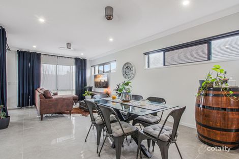 Property photo of 10 Walker Circuit Flagstone QLD 4280