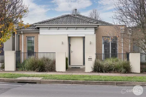 Property photo of 67C Dyson Drive Alfredton VIC 3350