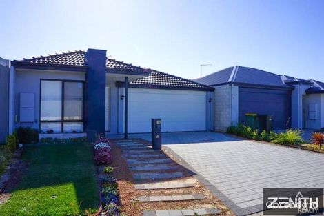 Property photo of 16 Sidgwick Avenue Piara Waters WA 6112