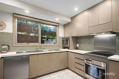 Property photo of 4 Anjaya Court Blackburn VIC 3130