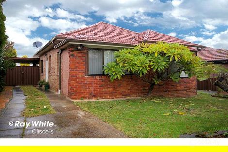 25 Kinsel Ave, Kingsgrove, NSW 2208