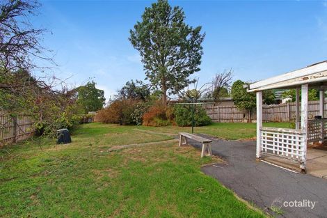 Property photo of 2 Sturdee Street Reservoir VIC 3073
