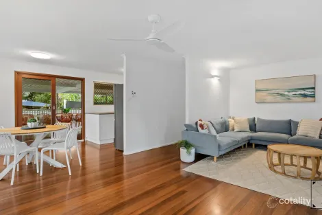 Property photo of 46 Endeavour Road Clifton Beach QLD 4879