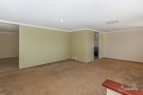 Property photo of 6 Agate Way Maida Vale WA 6057