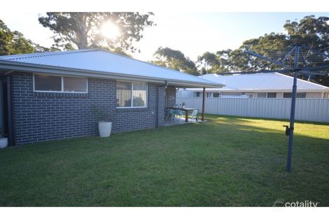 Property photo of 21 Martin Place Broulee NSW 2537