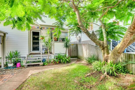 50 Armstrong Rd, Cannon Hill, QLD 4170