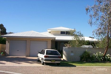 11 Hibiscus Ct, Churchlands, WA 6018