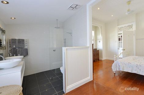 Property photo of 12 Northcote Street East Brisbane QLD 4169