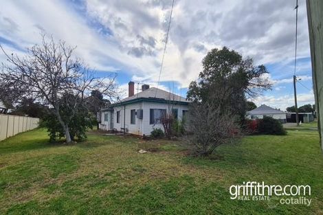 Property photo of 14 Ash Street Hanwood NSW 2680