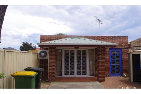 81 Reynolds Rd, Mount Pleasant, WA 6153