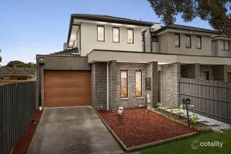 22B KOMBI RD, CLAYTON SOUTH, VIC 3169