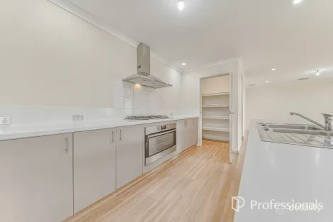 Property photo of 10A Whittaker Way Waroona WA 6215