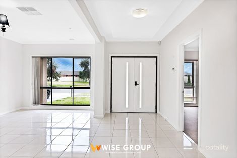 Property photo of 4 Nepeta Way Pakenham VIC 3810