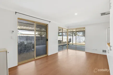 Property photo of 13 Minigwal Court Greenfields WA 6210